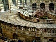 La cour Lefuel au Louvre