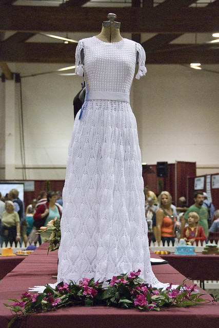 Crochet wedding dress front Amazing crocheted lace dress a major ribbon 