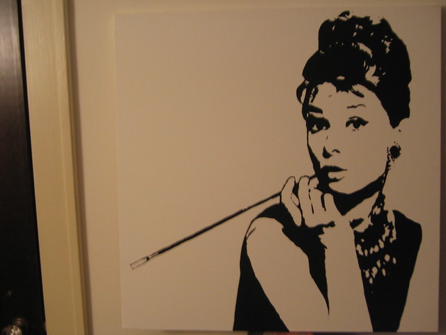 Audrey Hepburn Breakfast at Tiffanys Stencil 14
