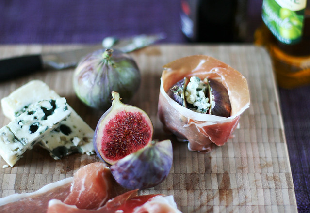 ETC INSPIRATION BLOG FOOD DESIGN HOME INTERIOR ART ILLUSTRATION Figs Roasted with Roquefort and Prosciutto