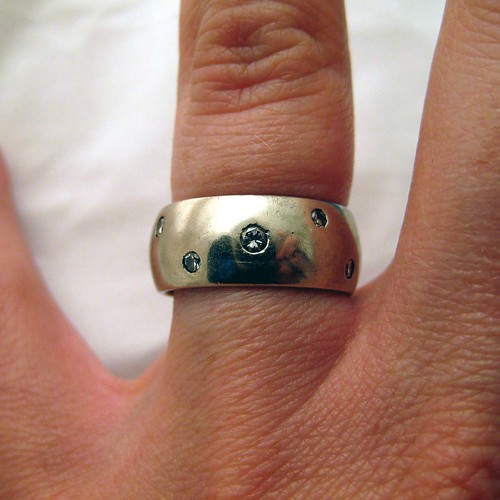 TS Brown wedding band matching wedding bands Picture by sarawestermark