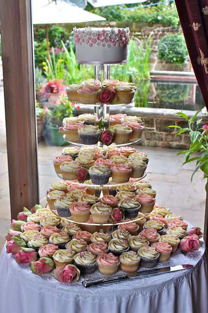 Pink Ivory Rose Wedding Cupcake Tower 100 Cupcakes and a cutting cake set 