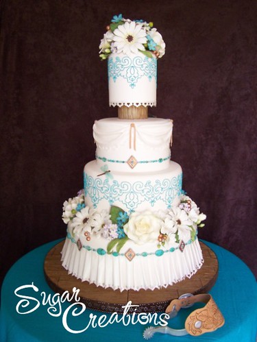 charcoal and turquoise wedding cake
