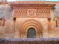 Moarves de Ojeda (Palencia). Iglesia de San Juan Bautista