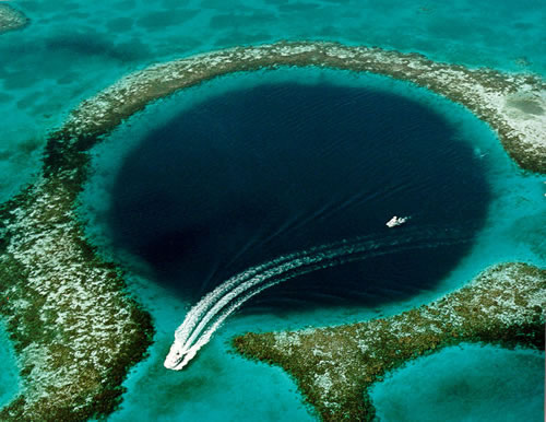 Great Blue Hole Belize 1