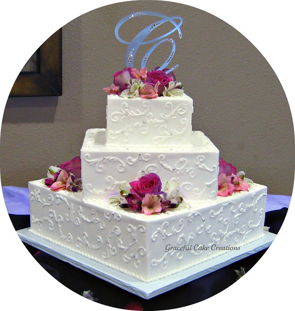 Elegant White Square Wedding Cake Wedding cake