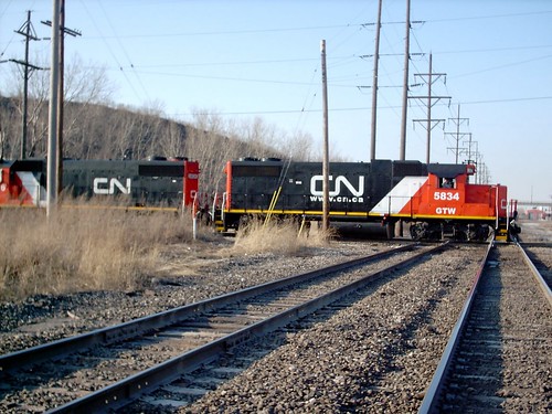 Eastbound CanadianNational switching train heading to nearby Crawford Yard. Hawthorne Junction. Chicago / Cicero Illinois. March 2007. by Eddie from Chicago