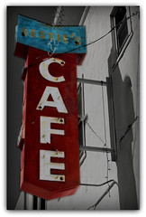 Cafe & Restaurants