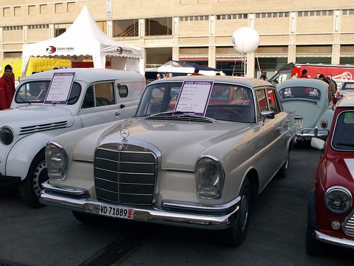 Mercedes 220s del 1965
