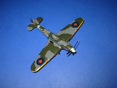 acm_ Revell 1/72 Hawker Hurricane IIb