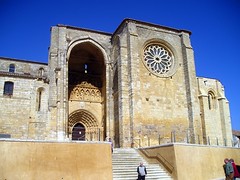 Villalcázar de Sirga (Palencia). Iglesia de Santa María la Blanca