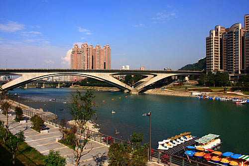 11I1碧潭高速公路橋