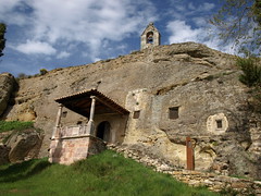 Olleros de Pisuerga (Palencia). Iglesia de los Santos Justo y Pastor