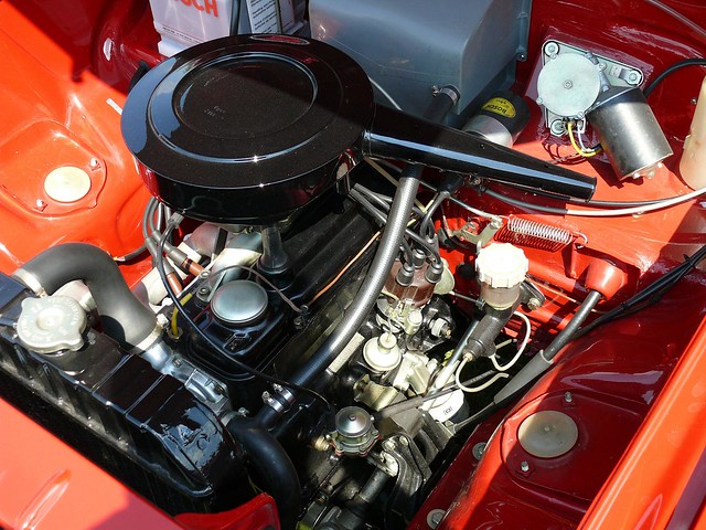 Opel Kadett B Coupe red detail engine 2
