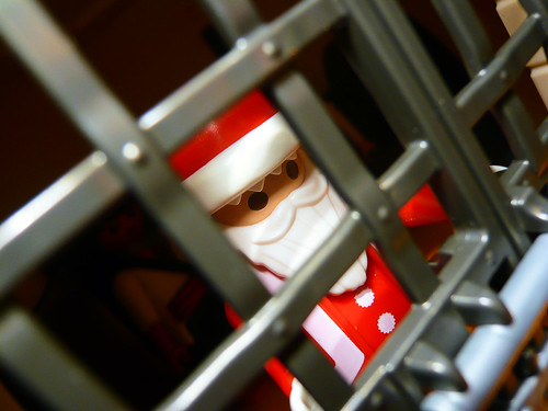 Santa in jail // Père Noël en prison