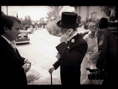 fotógrafo para bodas edward olive groom's father - groom - bride - one of the video guys