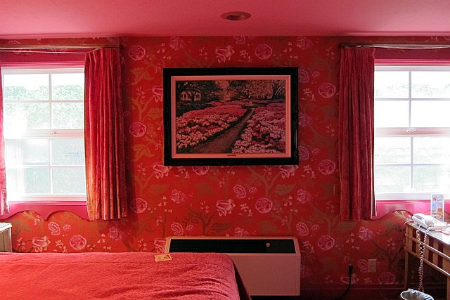 Floral Fantasy Room_1 @ The Madonna Inn