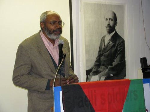 Abayomi Azikiwe, editor of the Pan-African News Wire, addressing the "African-Americans Speak Out for Palestine" forum on January 31, 2009 in Detroit. (Photo: Alan Pollock) by Pan-African News Wire File Photos