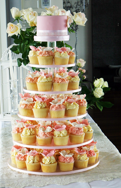 Delicate Blossoms wedding cupcake tower