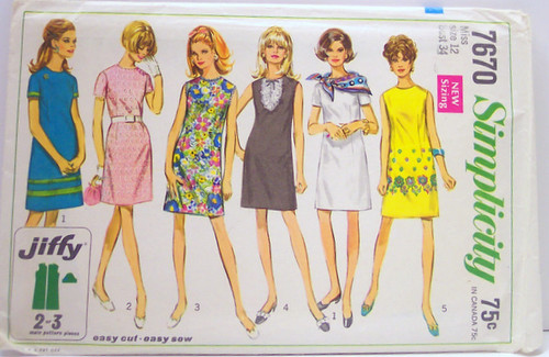 Simplicity 7670 Vintage 60's Sewing Pattern Mod A-line Dress