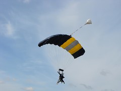Parachuting 