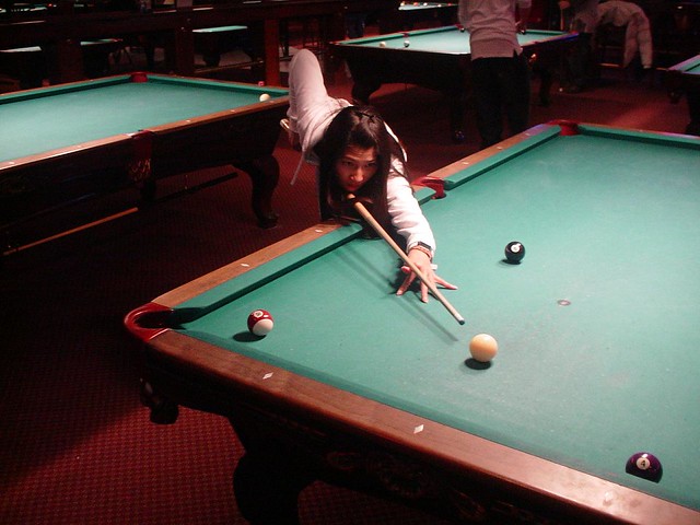 playing snooker/pool in vernon hills