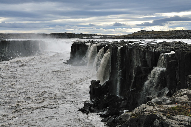 La cascada gigante Dettifoss en Islandia 3622216538_e35680aa70_z