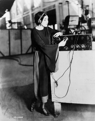 Nita monitors the airwaves for alien transmissions.