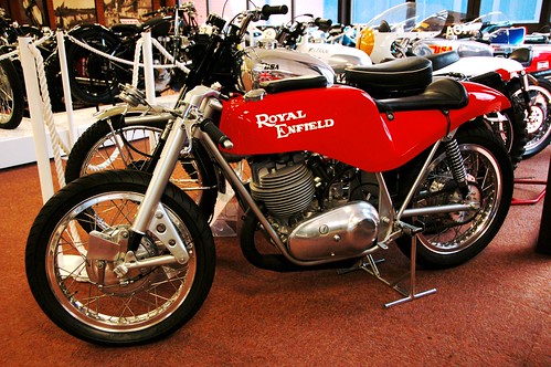 043 = 1965 250cc Royal Enfield GP5
