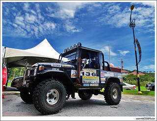 Explore - Hilux Road Show - 1Borneo Kota Kinabalu Land Cruiser BJ43