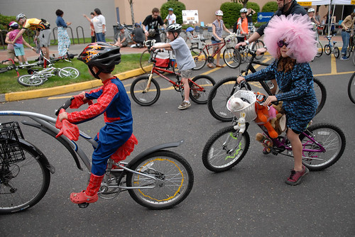 Family ride at Cirque du Cycling-9