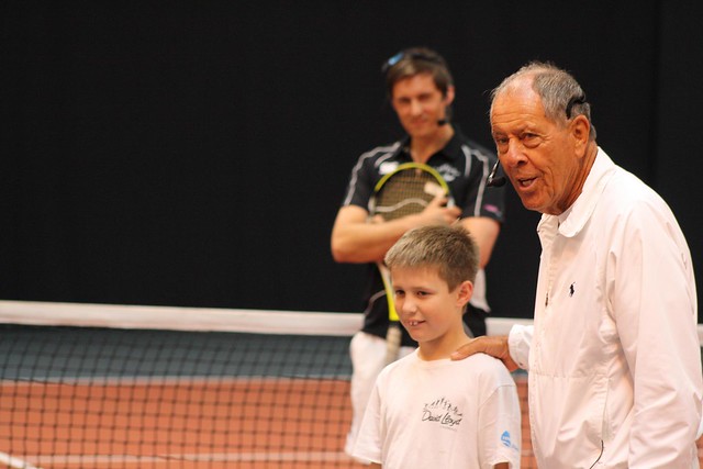 Nick Bollettieri speaks to a group of students at the David Lloyd Tennis 