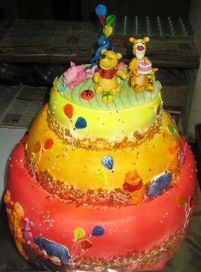 Winnie  Pooh Birthday Cards on Winnie The Pooh 3 Tier Theme Birthday Cake   Flickr   Photo Sharing