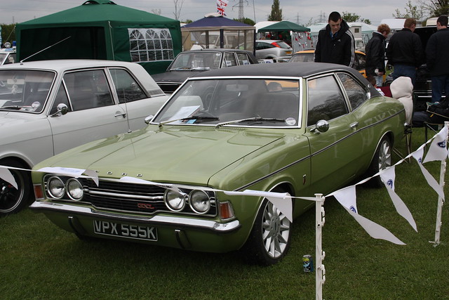 1972 Ford Cortina 2000 GXL MK 3 I think the ST24 Mondeo wheels quite suit