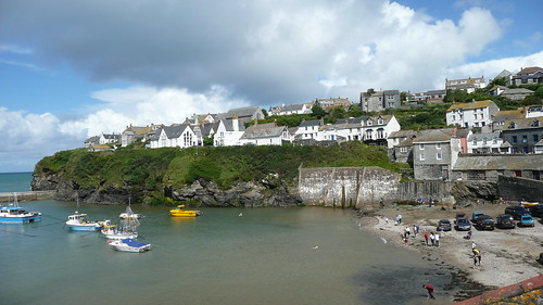 The Harbour Port Issac Cornwall by john47kent