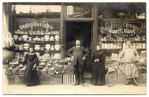For All Your Grocery and Hardware
Needs: Maison Laurent!
(1905)