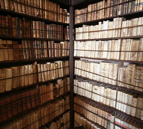 old books in Valldemossa