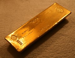 Gold bullion, Bullion bar laid flat