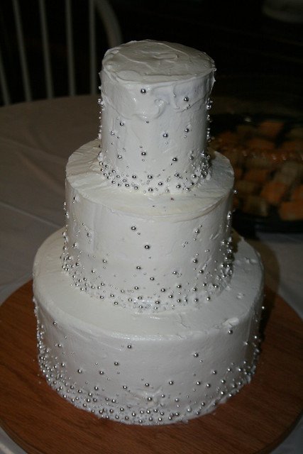 Silver and White wedding cake