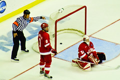 2009 NCAA Division 1 Ice Hockey Final between Boston Univ and Miami Univ
