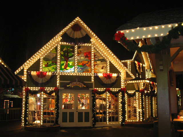 Dollywood Theme Park -- Christmas Lights | Flickr - Photo Sharing!