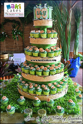 Green Gold Wedding Cupcakes Maki Cakes