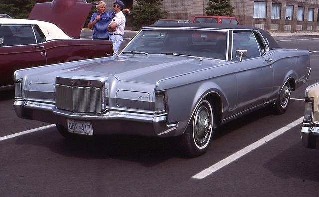 1969 Lincoln Continental Mark III by carphoto