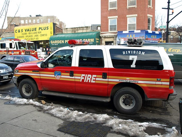FDNY Division 7 Fire Car SUV Bronx New York City