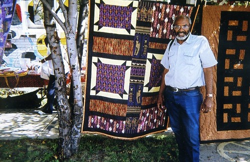Abayomi Azikiwe, editor of the Pan-African News Wire, at the Detroit Bead Museum on the west side during September 2008. (Photo: Omorose) by Pan-African News Wire File Photos