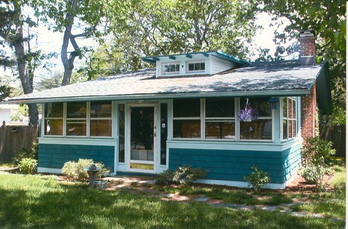 Compass Ave Blue Bungalow by Beachwood Historical Alliance