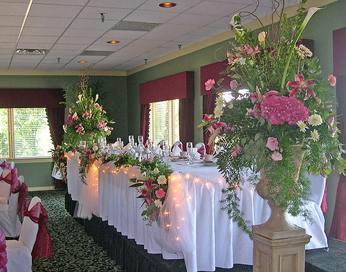 Wedding Reception head table flowers Located in Southwest Michigan 