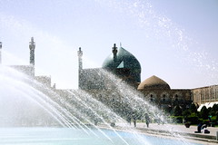 Isfahan, the city of Azurite (اصفهان شهر لاجورد)