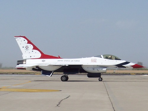 Lockheed Martin F-16C Fighting Falcon Thunderbirds #5