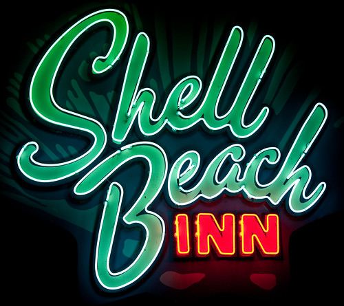 Shell Beach Inn by Thomas Hawk